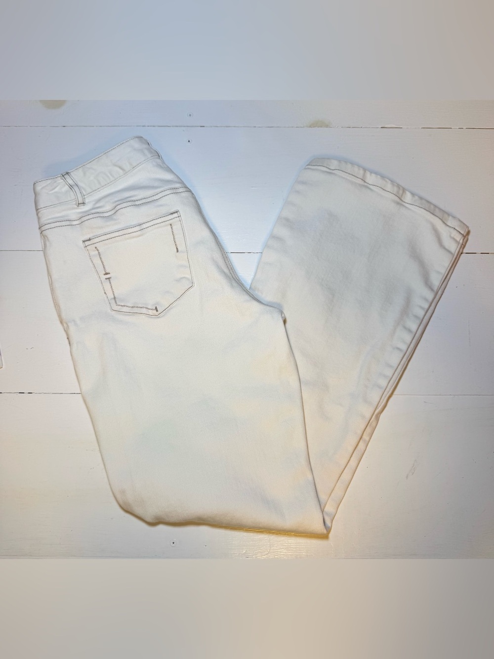 J. Jill White Boot Cut High-Rise Stretch Jeans Size 4P - Picture 10 of 16